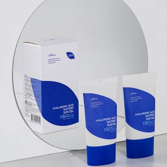 ISNTREE Hyaluronic Acid Watery Sun Gel 50ml 1.69 fl.oz 50+ PA++++ | (2 pack) - Picture 4 of 10